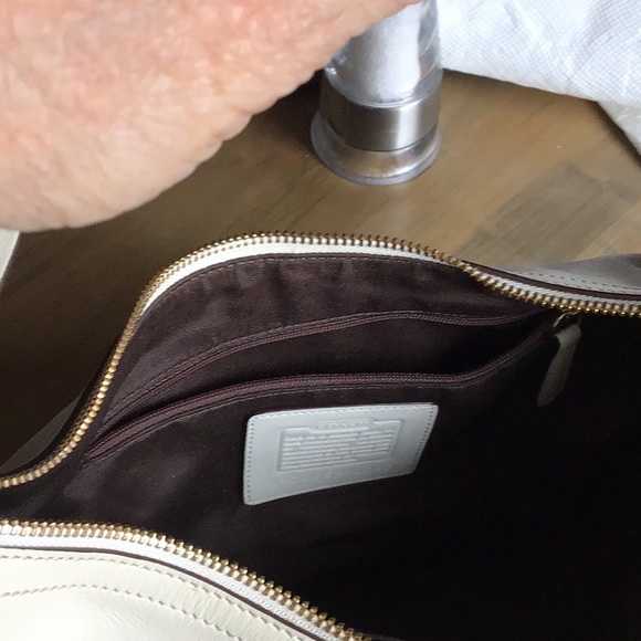 Coach Hobo Bag - Picture 13 of 15